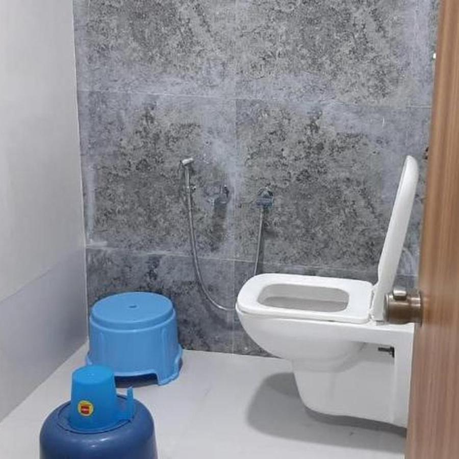 Hotel Mansarovar,Vadodara Zewnętrze zdjęcie